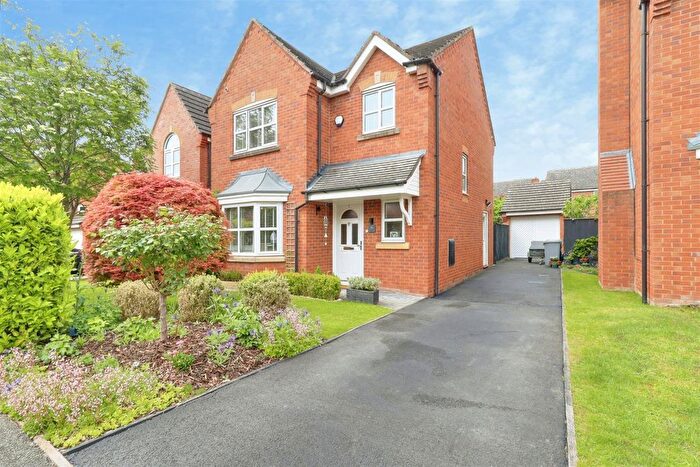 3 Bedroom Detached House For Sale In Ursuline Way, Crewe, CW2