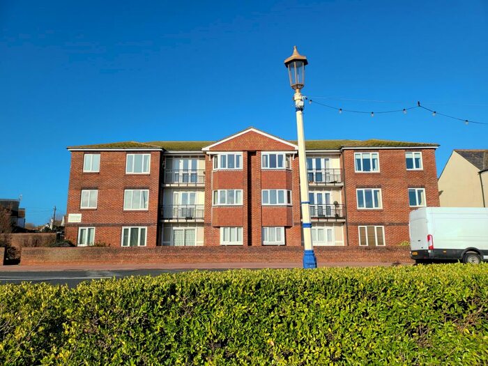 1 Bedroom Flat To Rent In Wannock Road, Eastbourne, BN22