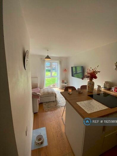 2 Bedroom Flat To Rent In The Mills, Quorndon, LE12