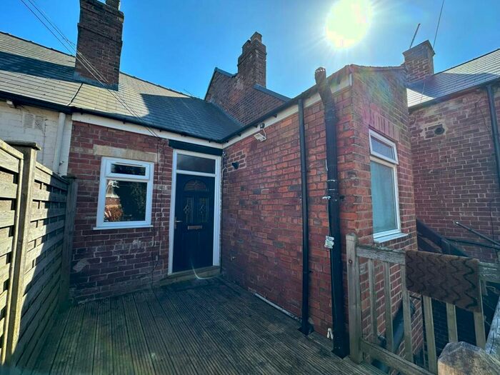 1 Bedroom Apartment To Rent In Fulwood Road, Nether Green, S10
