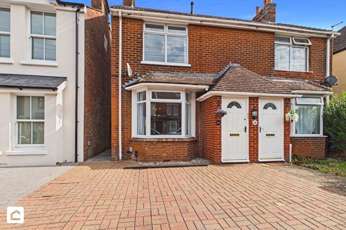 3 Bedroom Semi-Detached House For Sale In Linden Road, Willesborough, Ashford, Kent, TN24