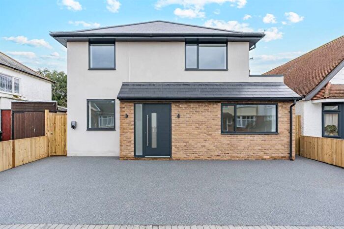 4 Bedroom Detached House For Sale In Manor Road, Tankerton, Whitstable, CT5