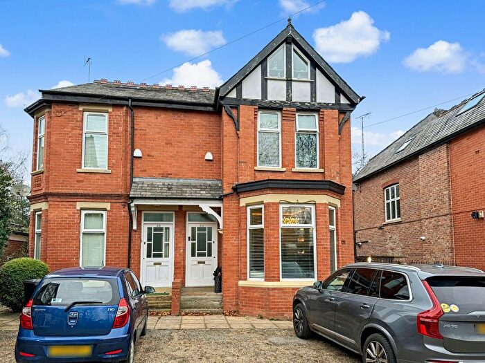4 Bedroom Property For Sale In The Drive, Salford, M7