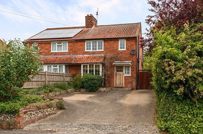 3 Bedroom Semi Detached House For Sale In Peppard Road, Emmer Green, RG4