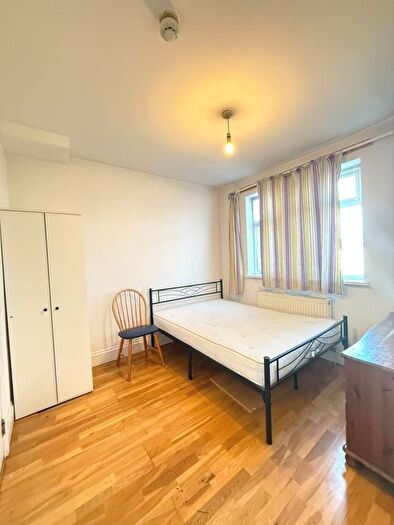 1 Bedroom Flat To Rent In Western Road, Southall, UB2