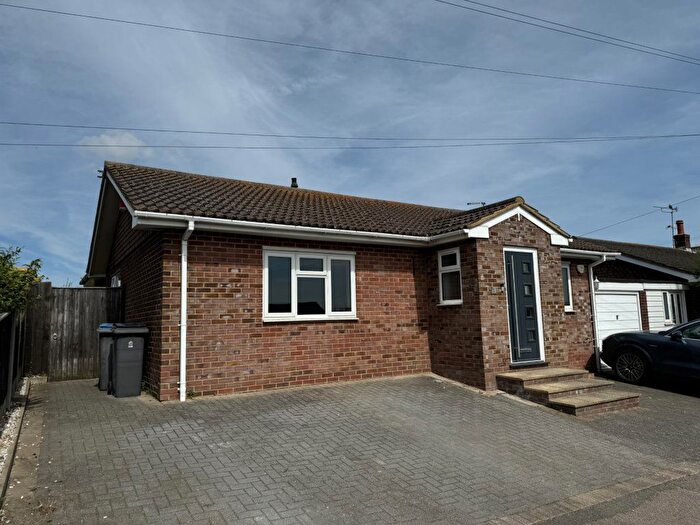 3 Bedroom Bungalow To Rent In Balmoral Road, Kingsdown, Deal, CT14