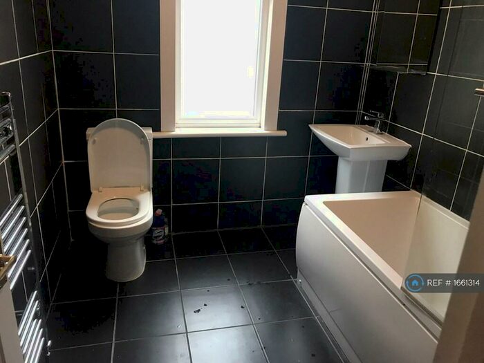 4 Bedroom Terraced House To Rent In Westminster Gardens, Barking, IG11