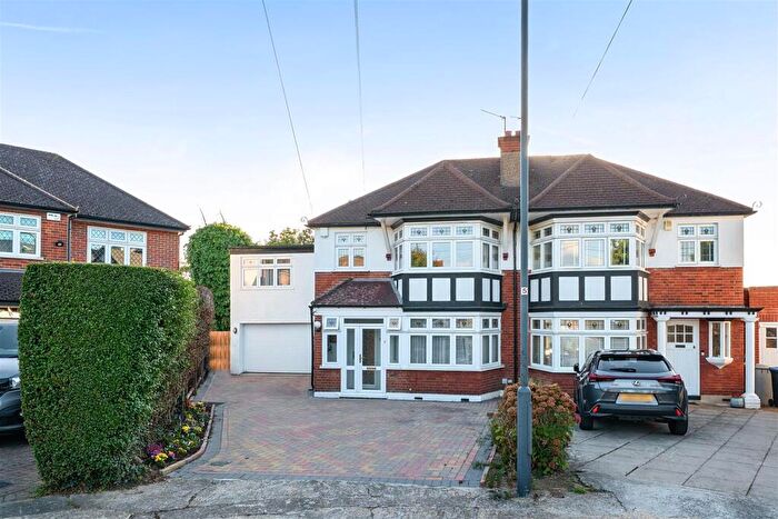 5 Bedroom Semi-Detached House For Sale In Grenfell Gardens, Harrow, HA3