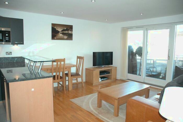 1 Bedroom Flat To Rent In Clifton Village, North Contemporis, BS8