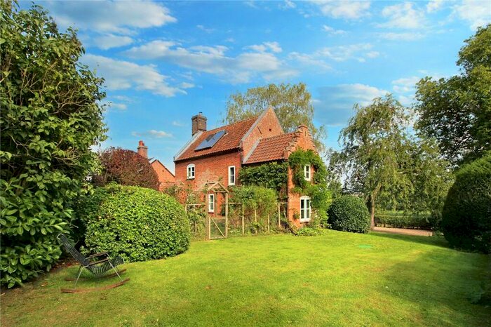 4 Bedroom Detached House For Sale In Skeets Hill, Shotesham St. Mary, Norwich, Norfolk, NR15