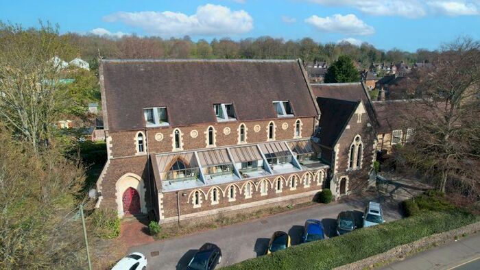 1 Bedroom Flat To Rent In East Street, Farnham, GU9