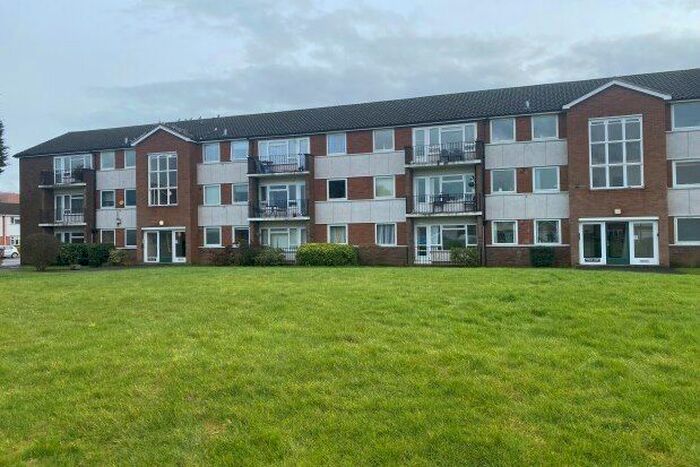 1 Bedroom Flat To Rent In Biddulph Court, Sutton Coldfield, B73
