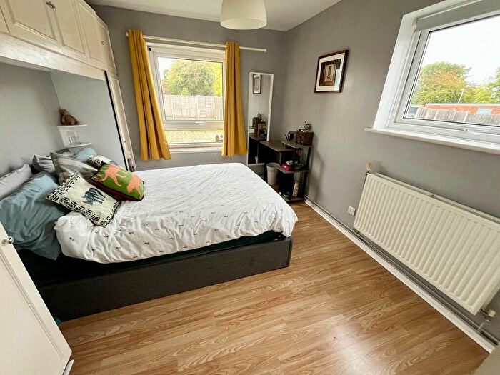 1 Bedroom Flat For Sale In Bute Road, Wallington, SM6