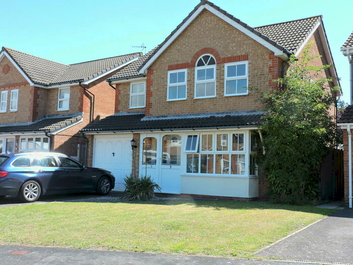 4 Bedroom Park Home To Rent In Galveston Close, Eastbourne, East Sussex, BN23