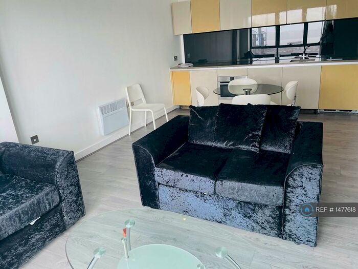 2 Bedroom Flat To Rent In Waterside, Liverpool, L3