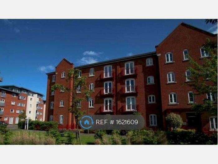 1 Bedroom Flat To Rent In Barnshaw House, Aylesbury, HP21
