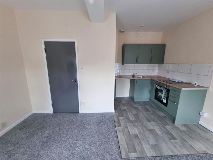 1 Bedroom Flat To Rent In Market Place, Coleford, GL16