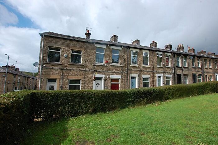 2 Bedroom Terraced House For Sale In Cambridge Terrace, Millbrook, Stalybridge, Greater Manchester, SK15