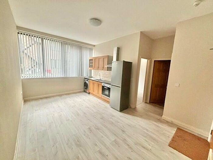 1 Bedroom Apartment To Rent In Southgate House, Halifax, HX1