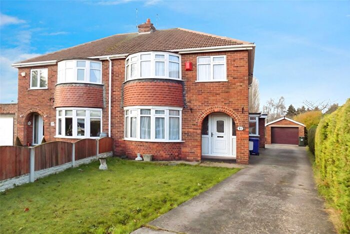 3 Bedroom Semi-Detached House To Rent In Church Balk, Edenthorpe, Doncaster, South Yorkshire, DN3