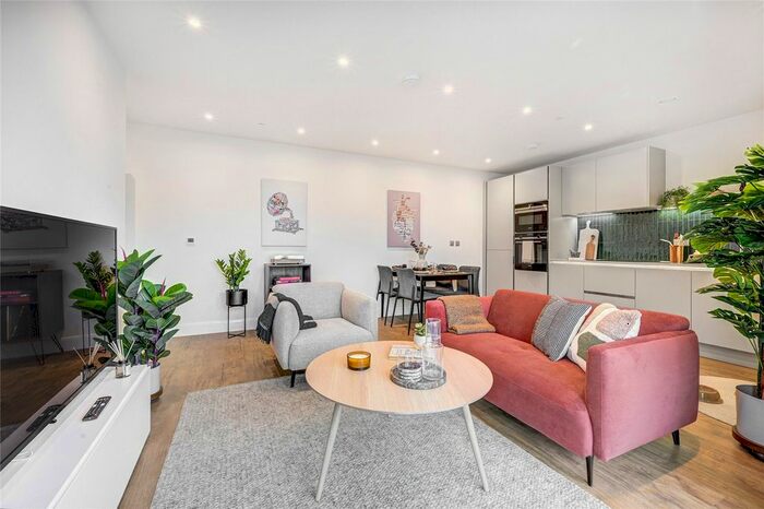 3 Bedroom Flat To Rent In Ashbrook House, Uncle Colindale, Aerial Square, NW9