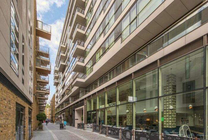 2 Bedroom Flat To Rent In Duchess Walk, London, SE1