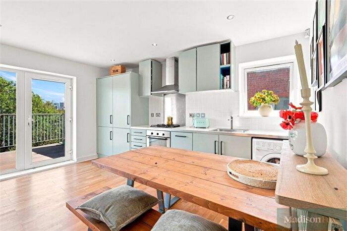 1 Bedroom Apartment To Rent In Wick Lane, London, E3