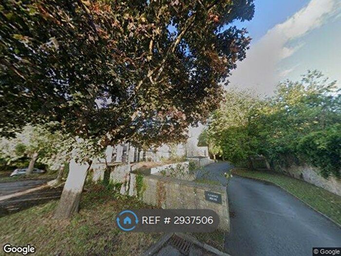 2 Bedroom Flat To Rent In Lamont House, Bath, BA1
