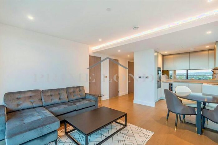 1 Bedroom Flat To Rent In The Dumont, Albert Embankment, London, SE1