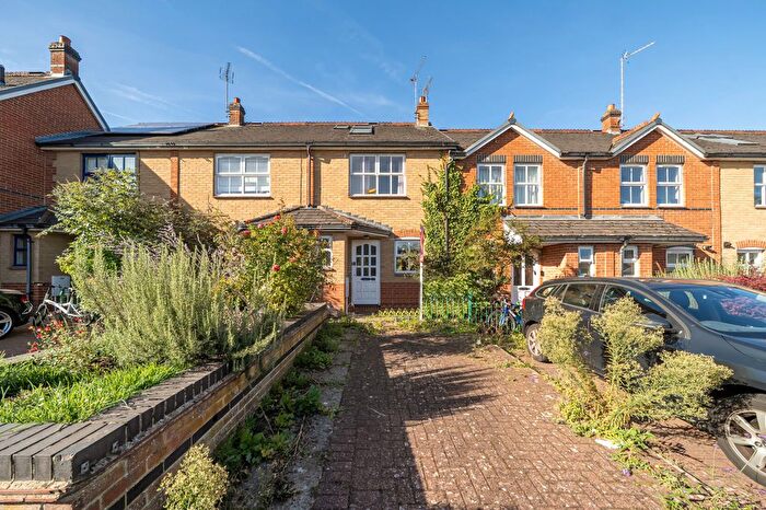 3 Bedroom Terraced House For Sale In Cave Street, Oxford, Oxfordshire, OX4