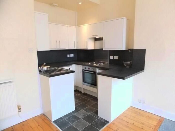 2 Bedroom Flat To Rent In Easter Road, Edinburgh, EH6