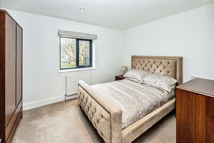 5 Bedroom Detached House For Sale In Beech Gardens, Halifax, HX2