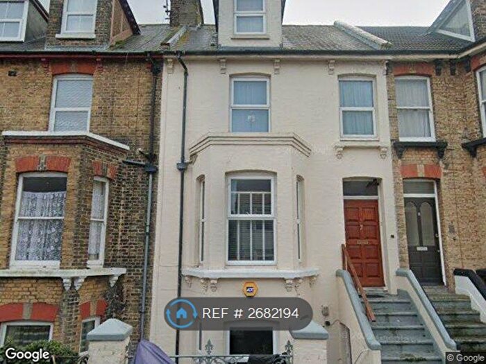 1 Bedroom Flat To Rent In St. Pauls Road, Cliftonville, Margate, CT9
