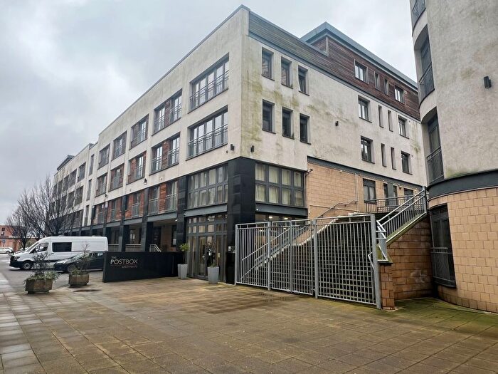 2 Bedroom Flat For Sale In The Postbox, Upper Marshall Street, Birmingham, B1