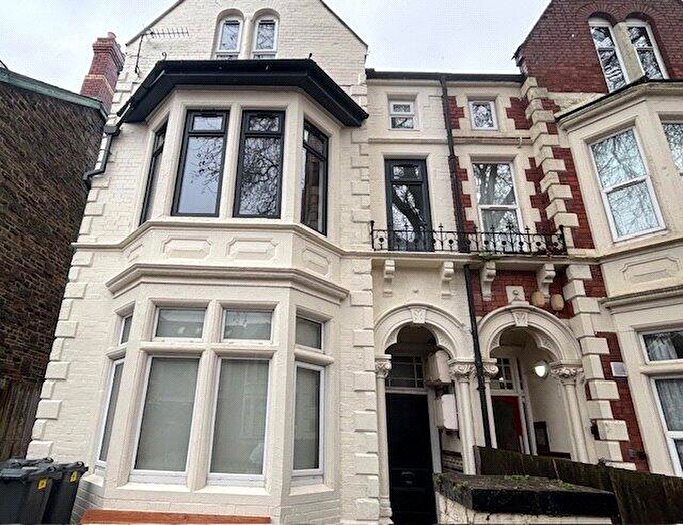 2 Bedroom Flat To Rent In Pen-y-Lan Road, Roath, Cardiff, CF24