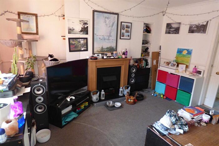 3 Bedroom Terraced House For Sale In Lydney Road, Southmead, Bristol, BS10