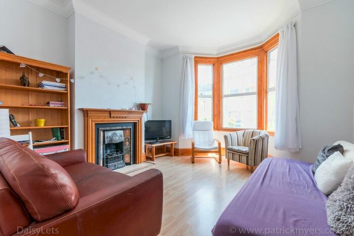 4 Bedroom Terraced House To Rent In Malfort Road, Camberwell, London, SE5