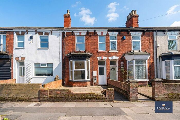 2 Bedroom Terraced House For Sale In Hainton Avenue, Grimsby, DN32