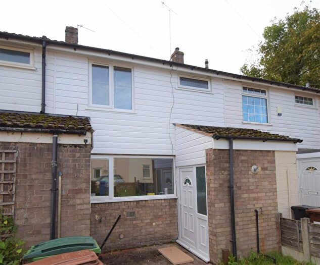 2 Bedroom House To Rent In Wellington Street, Hazel Grove, Stockport, SK7