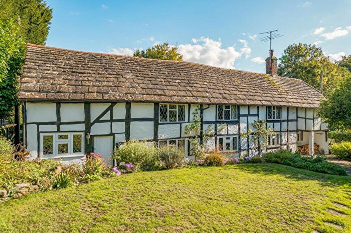 4 Bedroom Detached House For Sale In Crays Lane, Thakeham, RH20