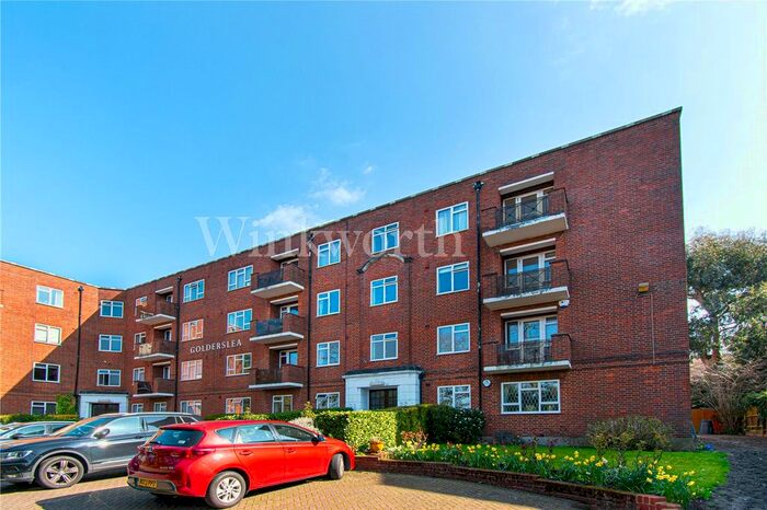 2 Bedroom Flat To Rent In Golderslea, Finchley Road, London, NW11