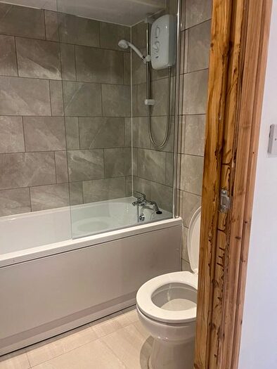 Studio To Rent In Crossland Road, Huddersfield, HD1