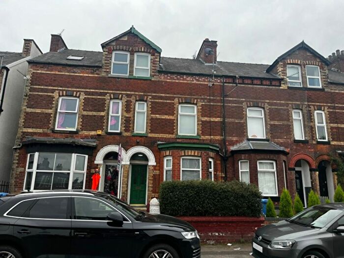 6 Bedroom Terraced House For Sale In Bloom Street, Stockport, Cheshire, SK3
