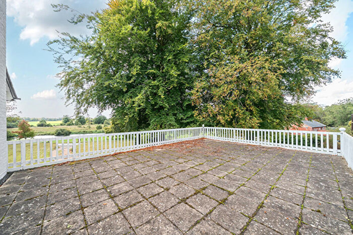 5 Bedroom Detached House For Sale In Coltishall, Norwich, NR12