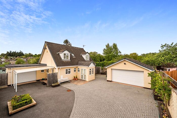 4 Bedroom Detached House For Sale In Cherry Tree Gardens, Tiverton, EX16