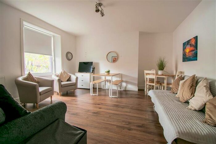 3 Bedroom Terraced House To Rent In Old Durham Road, Gateshead, NE8