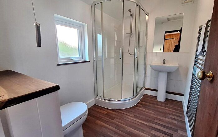 1 Bedroom Detached House To Rent In Park Road, IP14