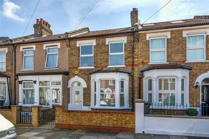 3 Bedroom Terraced House To Rent In Henley Road, London, N18