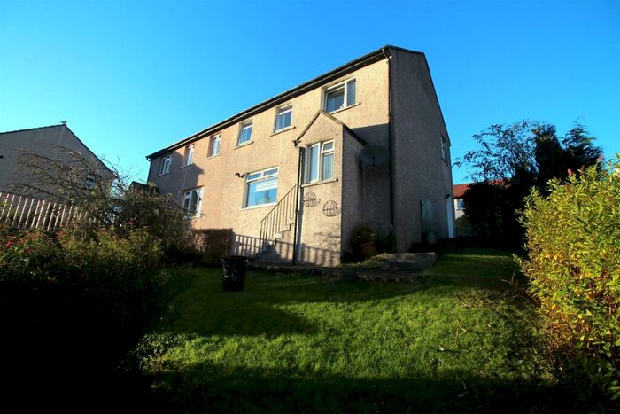 3 Bedroom Semi-Detached House For Sale In Flatterton Road, Greenock, PA16