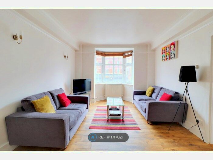 2 Bedroom Flat To Rent In Wyatt Park Mansions, London, SW2